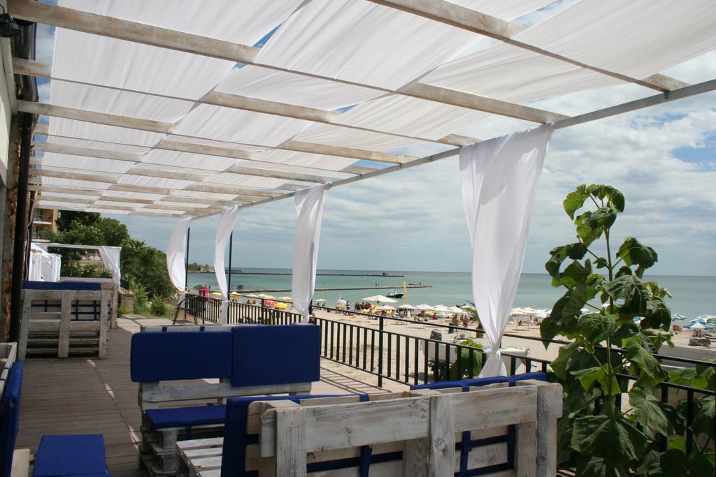 Maria Tereza Bungalows Balchik Bagian luar foto